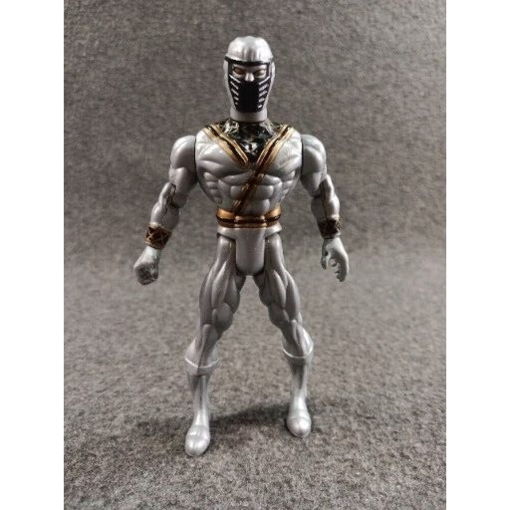 2001 Sunco Silver Ninja Action Figure 6" Tall